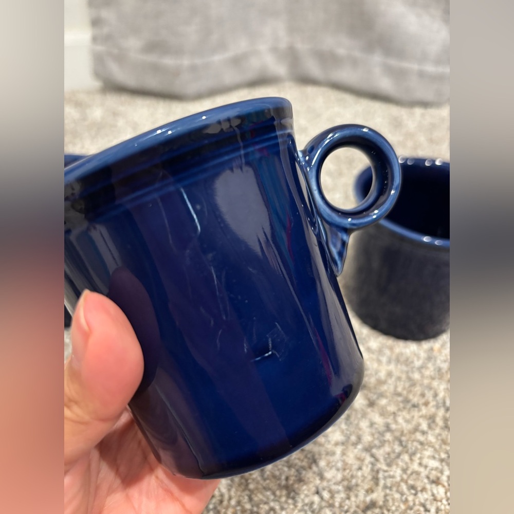 Set of 4 Vintage Homer Laughlin Fiesta Coffee Mugs/Tea Cups in Navy Blue, 1990s - Picture 14 of 14